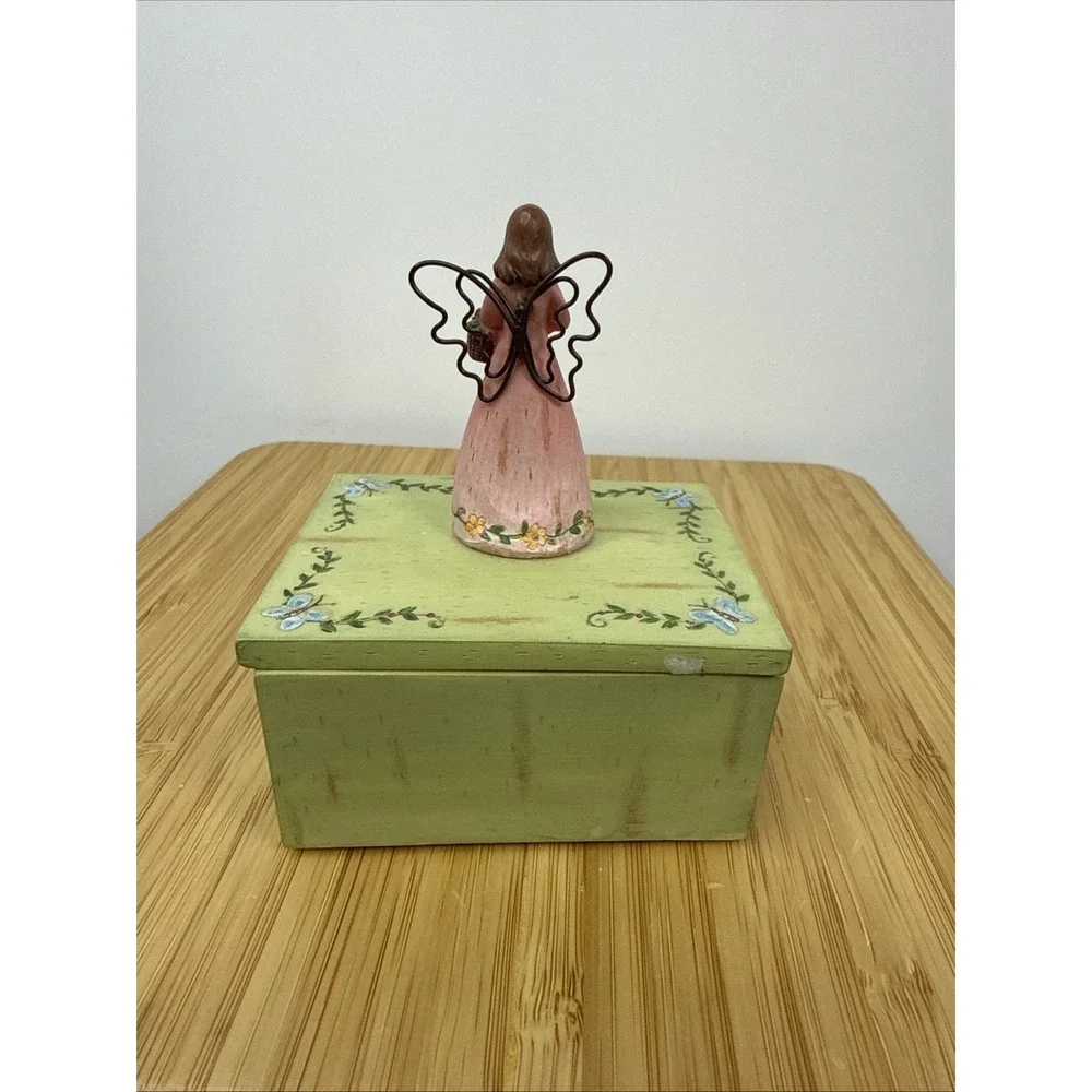 Russ Berrie Country Gatherings Trinket Box 